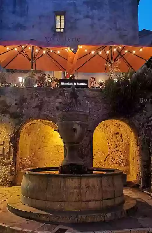 Le Restaurant - La Fontaine - Restaurant Saint Paul de Vence - Restaurant Saint Paul de Vence